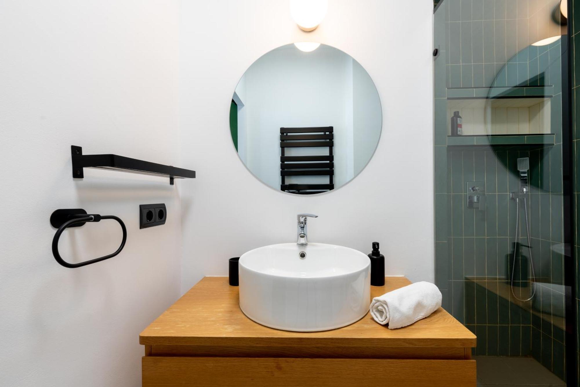 Lope De Vega By Thegoodtourist Apartment Seville Ngoại thất bức ảnh